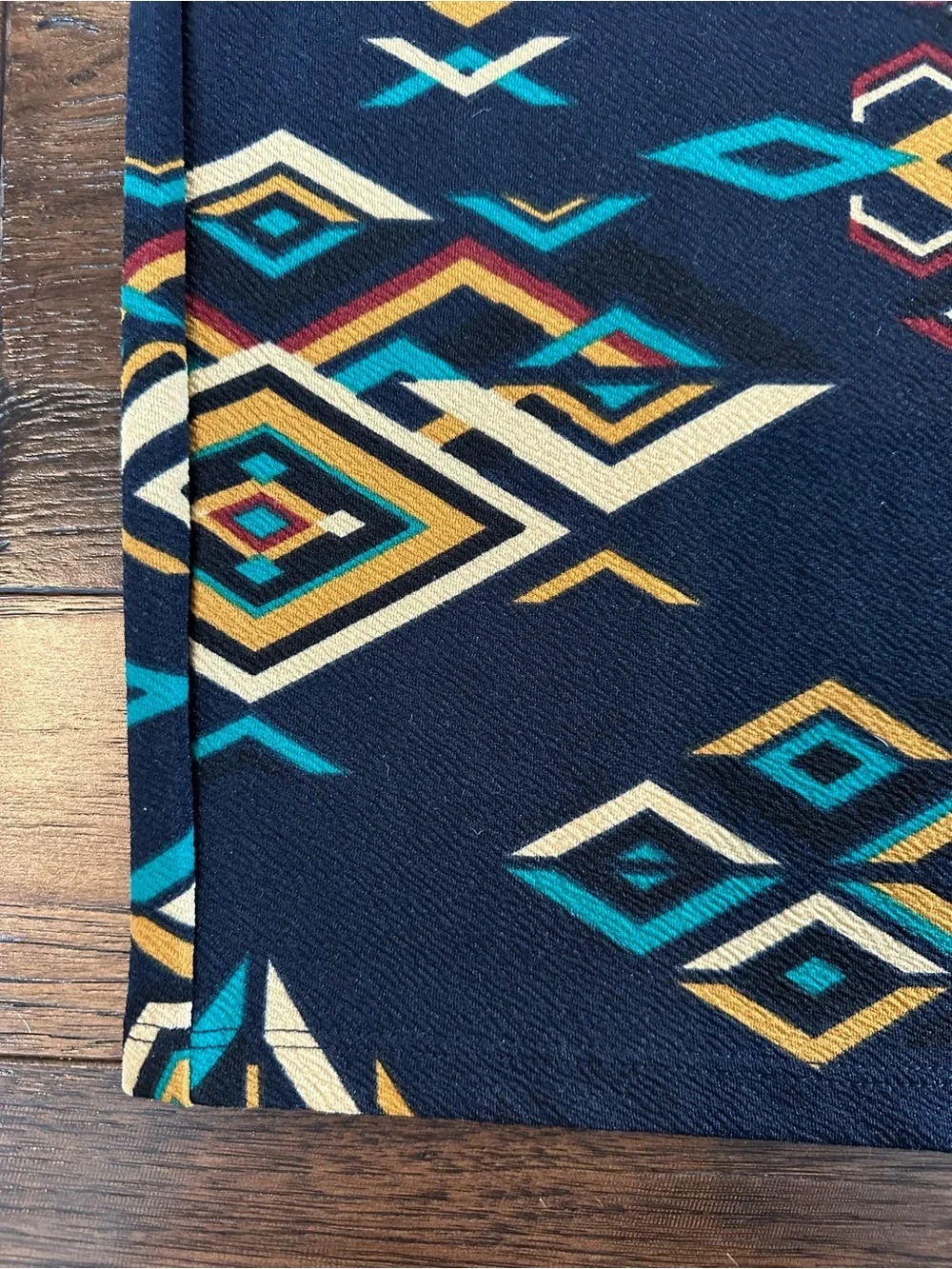 LuLaRoe Women’s Navy Aztec Print Pencil Skirt- size Large